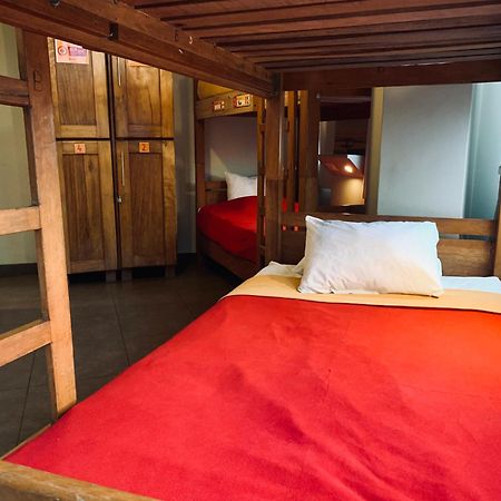 Pariwana Hostel Lima (Adults Only) ภายนอก รูปภาพ