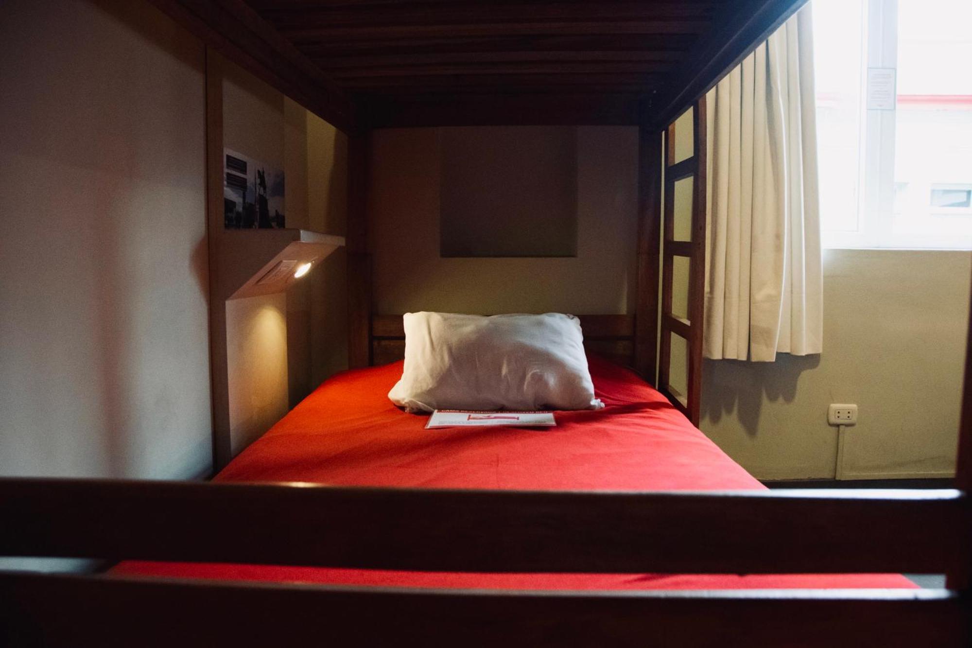 Pariwana Hostel Lima (Adults Only) ภายนอก รูปภาพ