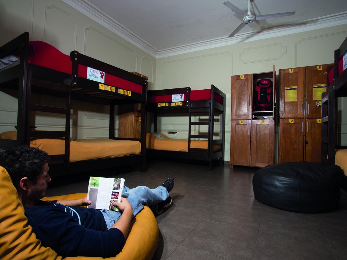 Pariwana Hostel Lima (Adults Only) ภายนอก รูปภาพ