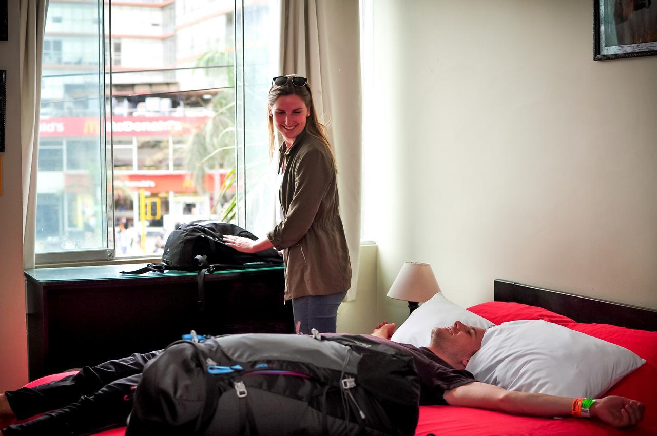 Pariwana Hostel Lima (Adults Only) ภายนอก รูปภาพ