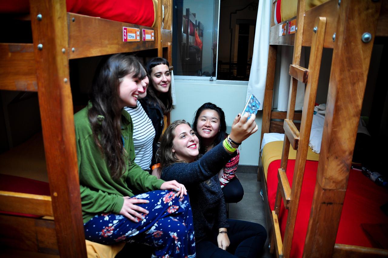 Pariwana Hostel Lima (Adults Only) ภายนอก รูปภาพ