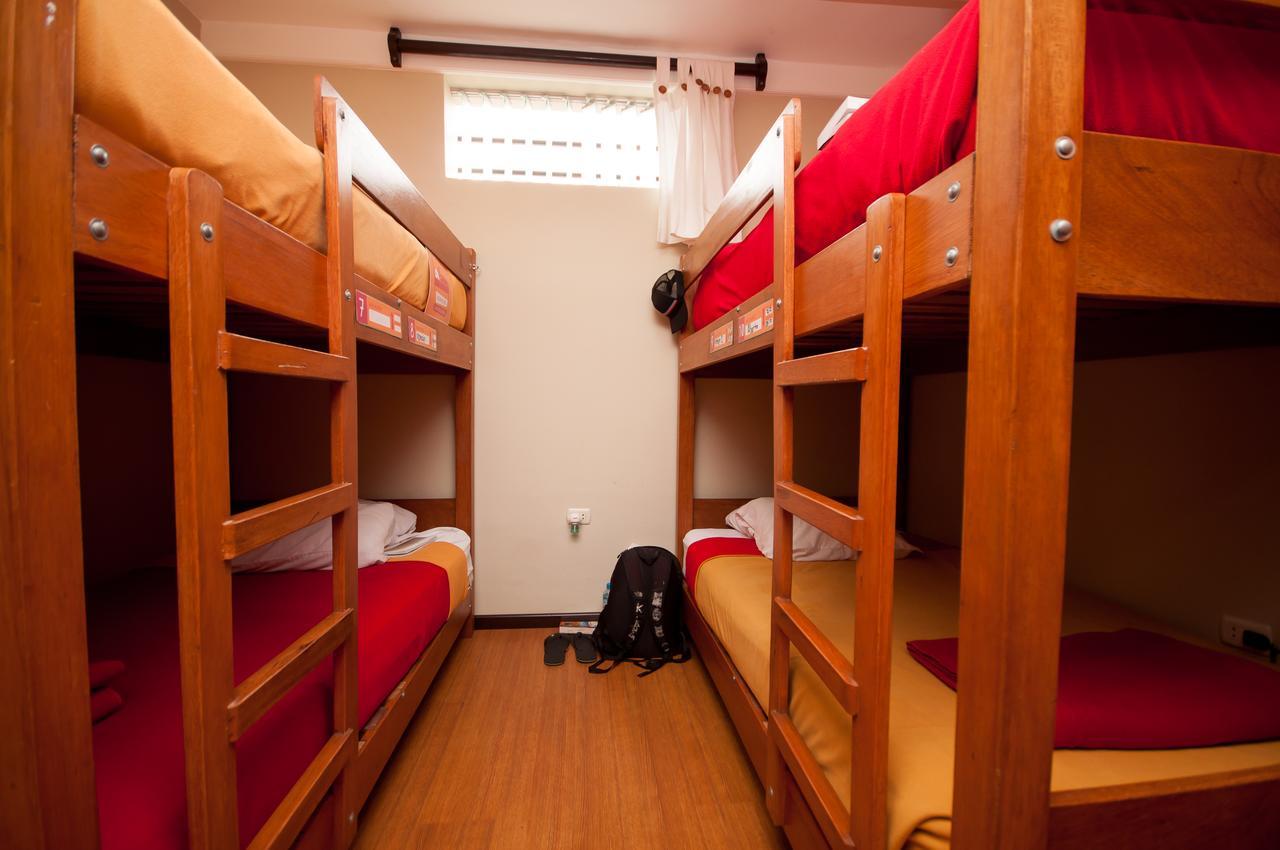 Pariwana Hostel Lima (Adults Only) ภายนอก รูปภาพ