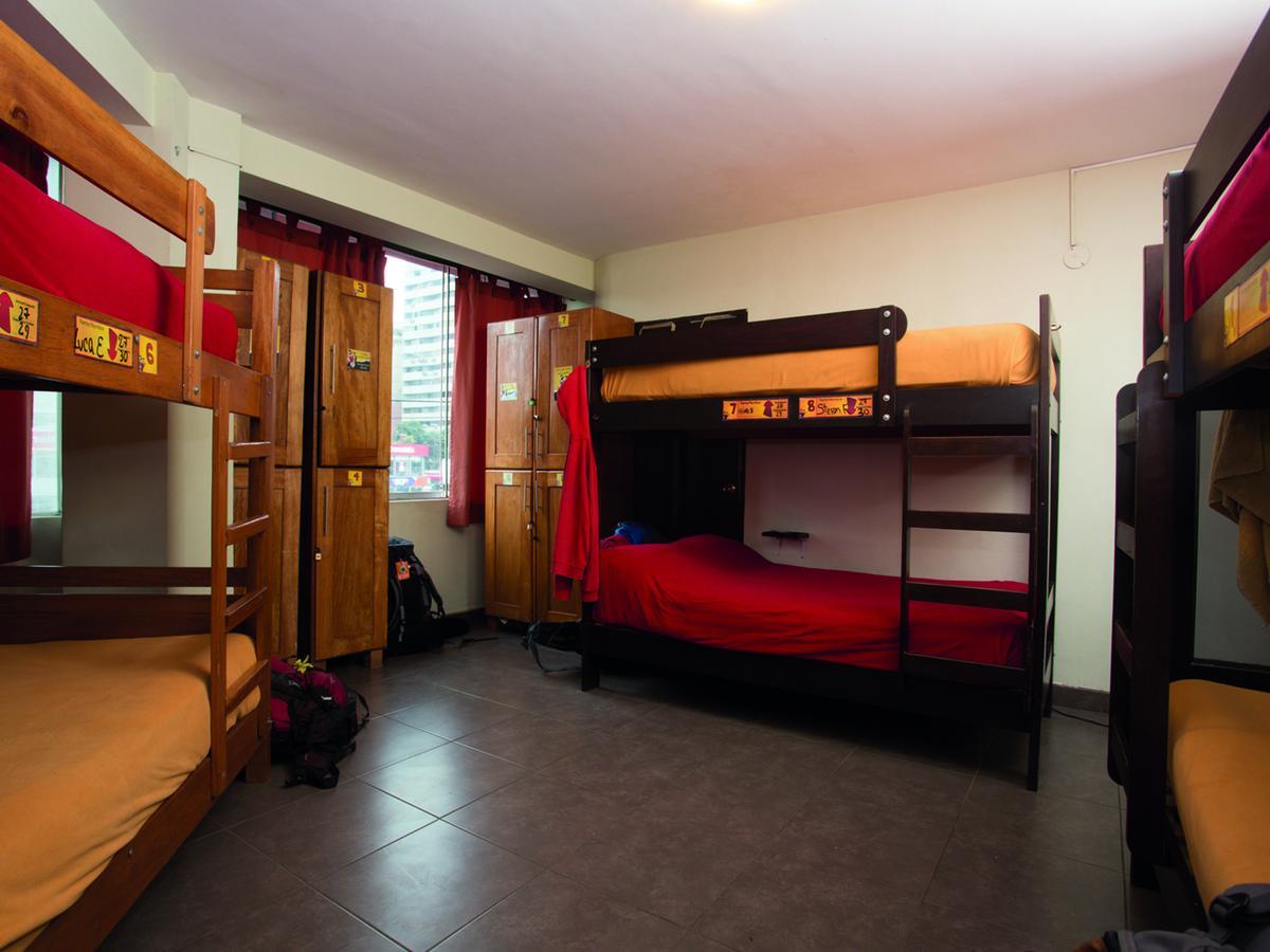 Pariwana Hostel Lima (Adults Only) ภายนอก รูปภาพ