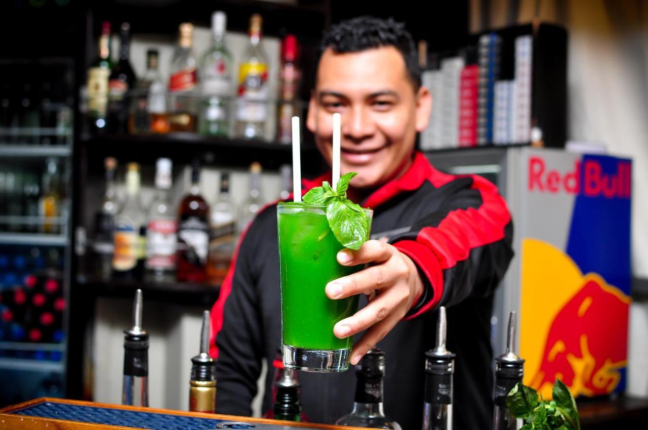 Pariwana Hostel Lima (Adults Only) ภายนอก รูปภาพ