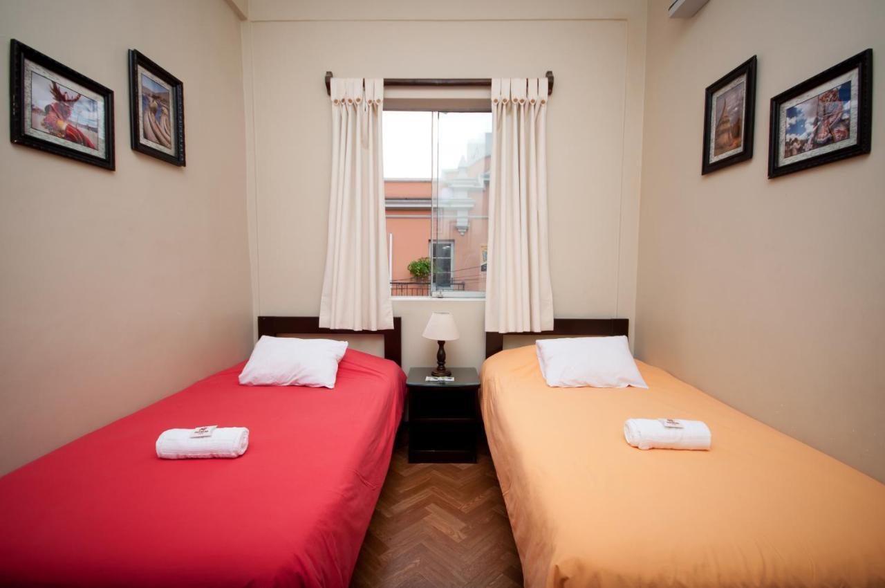 Pariwana Hostel Lima (Adults Only) ภายนอก รูปภาพ