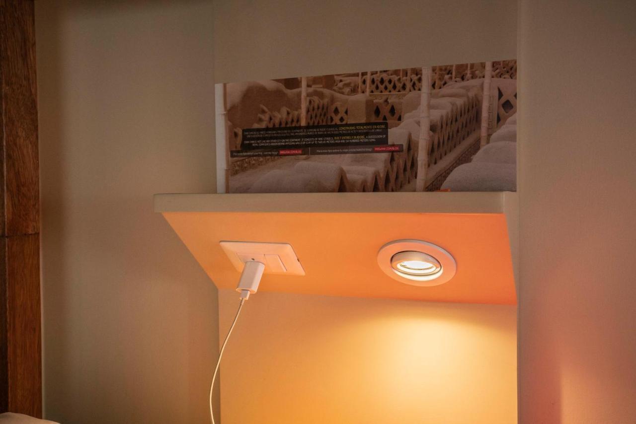 Pariwana Hostel Lima (Adults Only) ภายนอก รูปภาพ